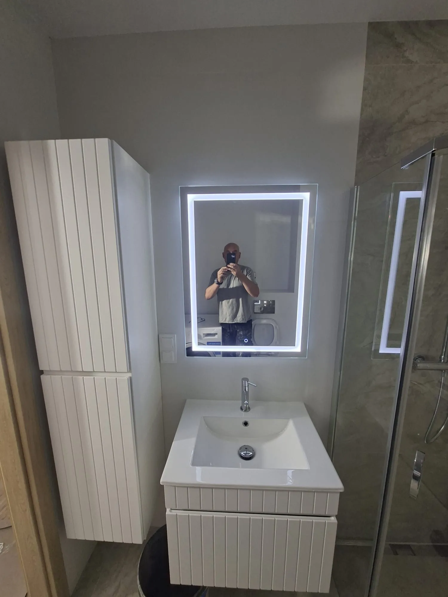 Nowoczesna łazienka po remoncie Rzeszów – STYL-BUD