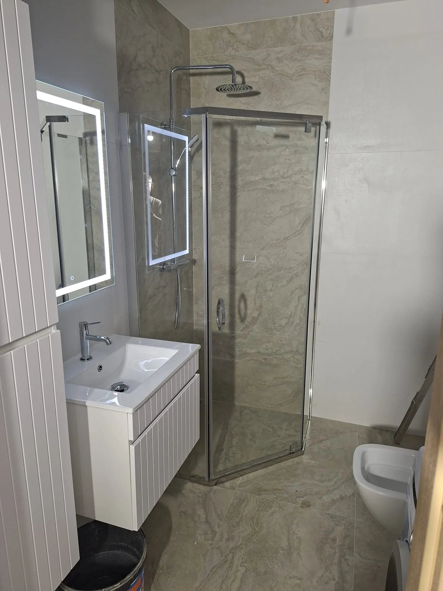 Wykończenie łazienki Rzeszów – STYL-BUD